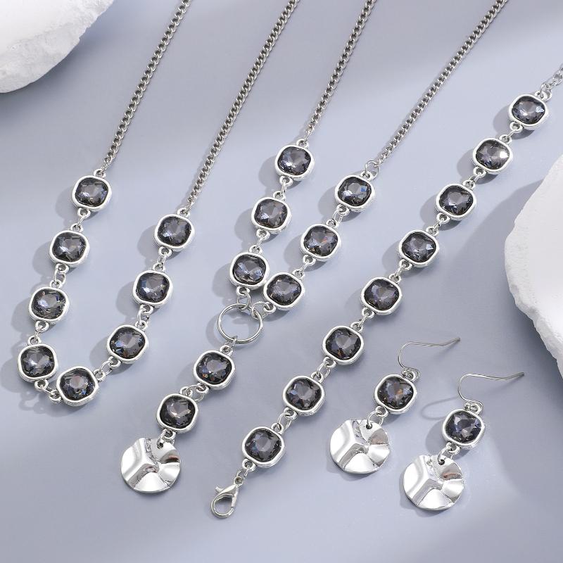 Fashionable Square Black Diamond Necklace Set Simple Geometric Inlay Splice Earrings Bracelet Necklace Jewelry Accessories Gifts