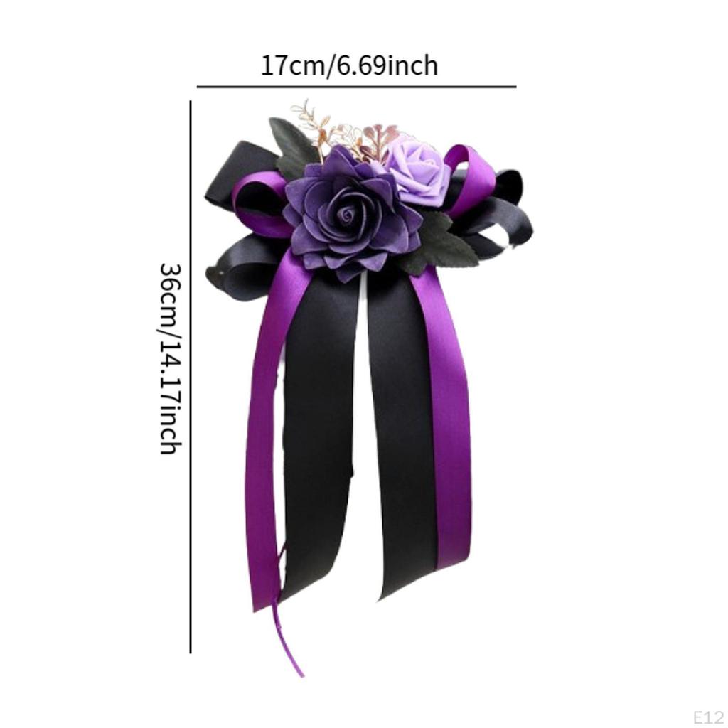 Květinová výzdoba uličkové židle se stuhami pro zvláštní příležitosti