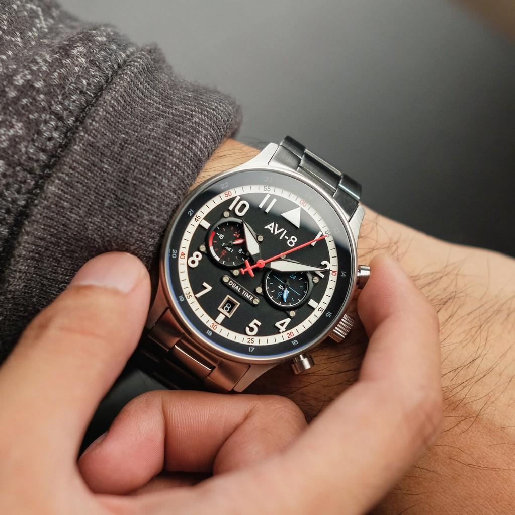 AVI-8 Hawker Hurricane Carey Dual Time Rangoon Schwarzes Zifferblatt Quarz AV-4088-11 Herrenuhr