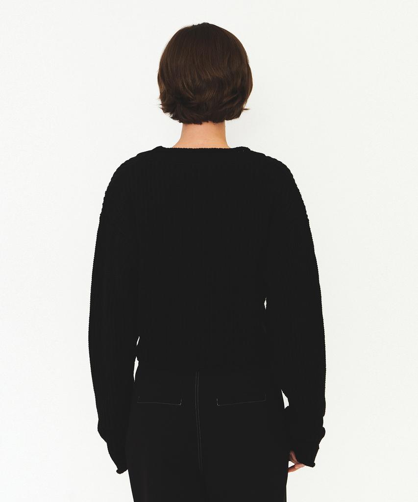 Daiaegeuneol Cotton V Neck Knit (Black)
