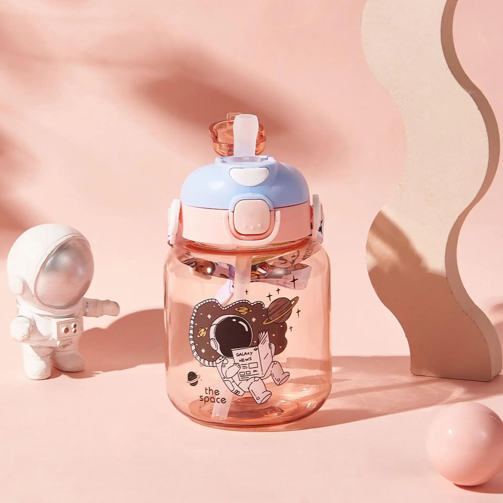 

Бутылка для воды для путешествий на открытом воздухе, большая емкость, портативный походный спортивный чайник, стакан для сока с трубочкой, детская посуда для питья 750ml