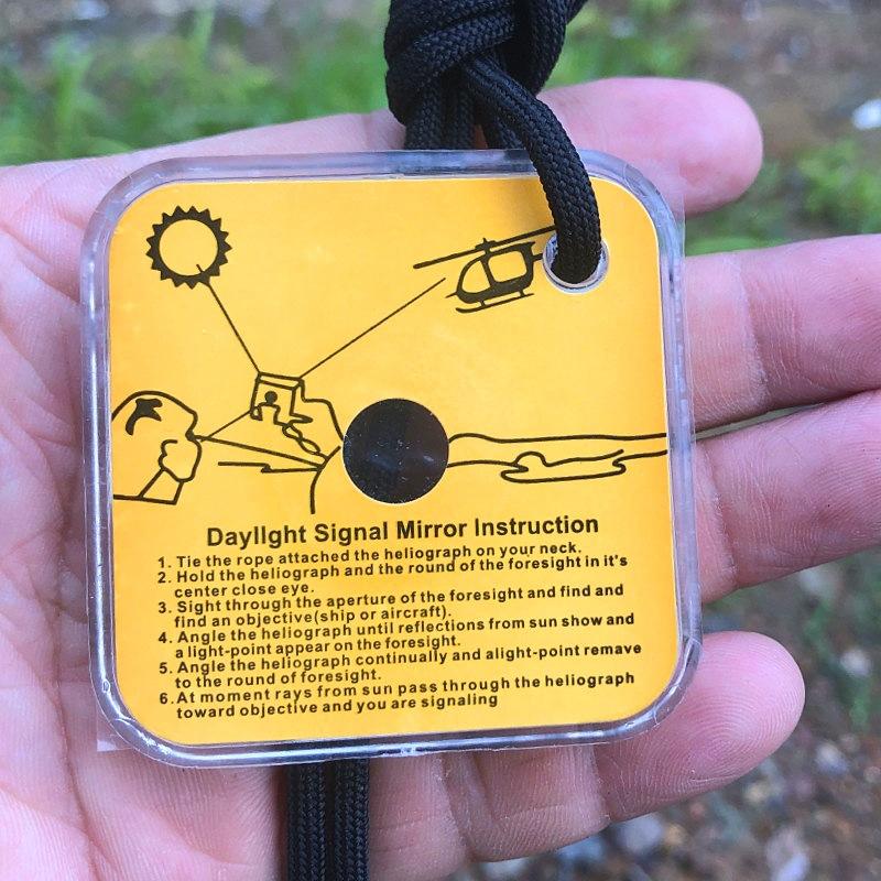 1PC Outdoor Reflective Signal Mirror Portable Emergency Survival Kit Camping Hiking Long Distance Communication Camping Gear