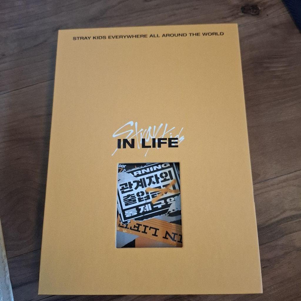 [USED] Stray Kids Album Set THE SOUND CIRCUS