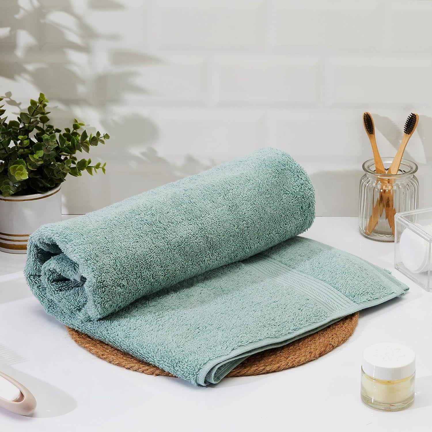 

Cotton Bath Towel | 500 GSM | Fade Resistant | Aqua Green