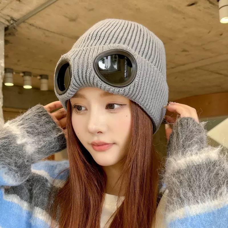 Double layer knitted wool hat, fashionable pilot goggles, knitted hat - warm, thick, handmade autumn and winter hat