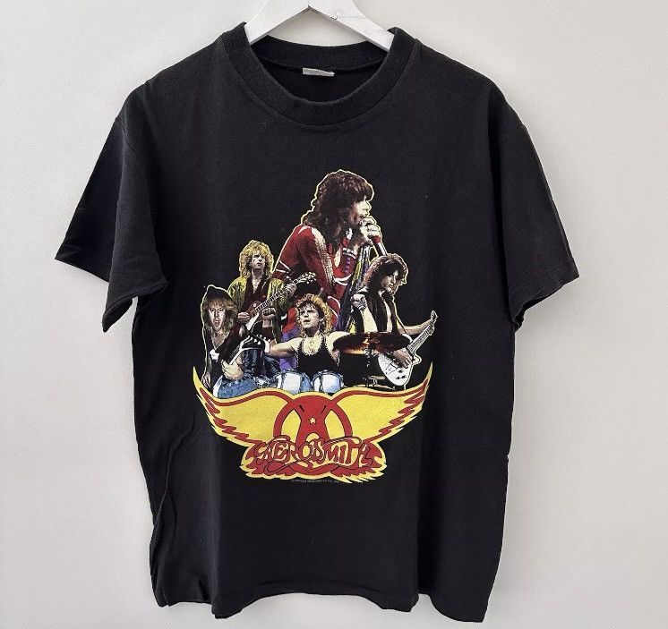 Vintage 1988 Aerosmith Walk This Way Black Unisex Tshirt Reprint S5XL KH9576 Unisex T-Shirt XXXXL