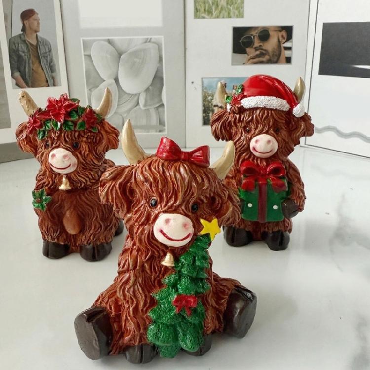 Highlands Cow Figurines Garden Decors Craft Ornament Housewarmings Gift,Resin Animal Statues Farmhouse Shelf Decors