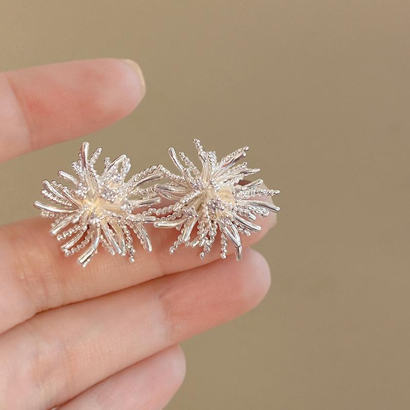 Zircon Fireworks Earrings Light Luxury Premium Temperament Earrings Autumn and Winter Retro Personality Earrings Women
