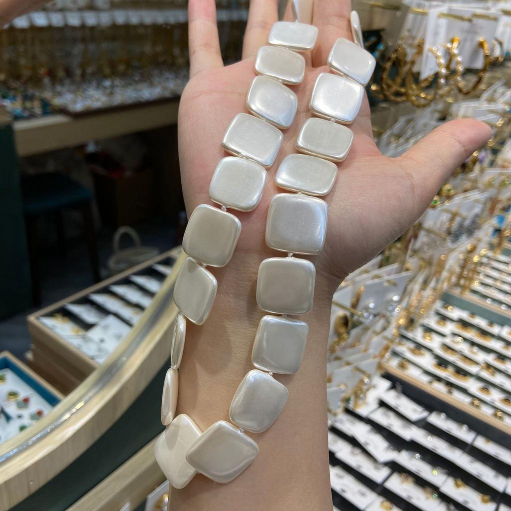 French Minimalist Natural Shell Handmade Beaded Retro Vintage High Fashion Versatile Necklace