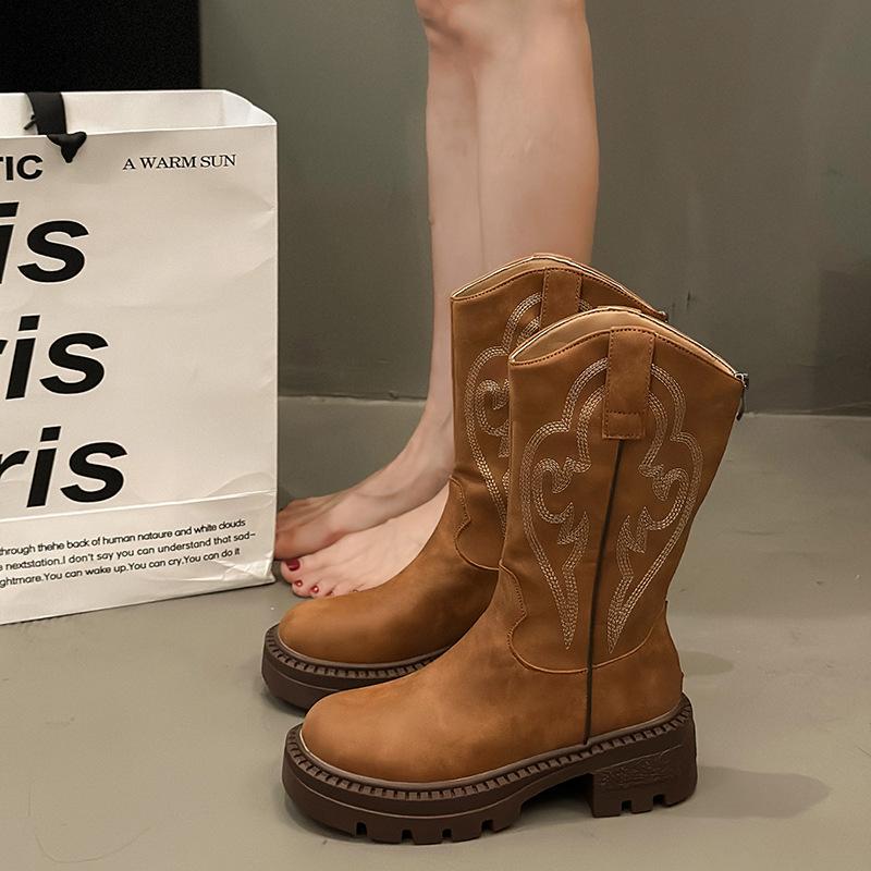 

Коричневые вышитые ретро западные ковбойские сапоги женские 2025 новые летние сапоги-рыцари с V-образным вырезом на толстой подошве тонкие короткие сапоги 40 светло-коричневого