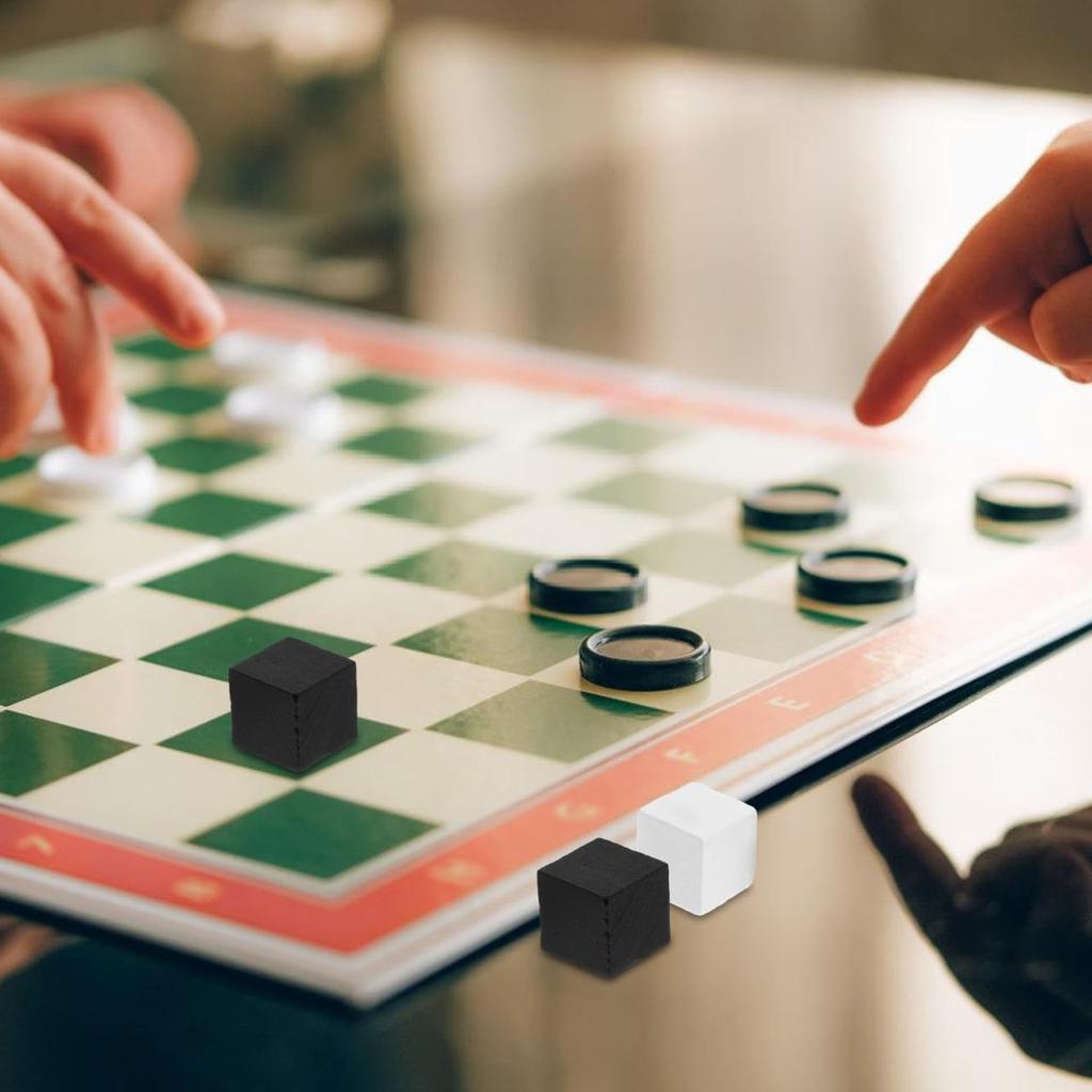 Upkoch Mini Schack Damspel i Trä Furu Kompakt och Portabelt Spel Ersättningspjäser för Brädspel 40 Pjäser, Pjäser, Trä, Tillbehör,