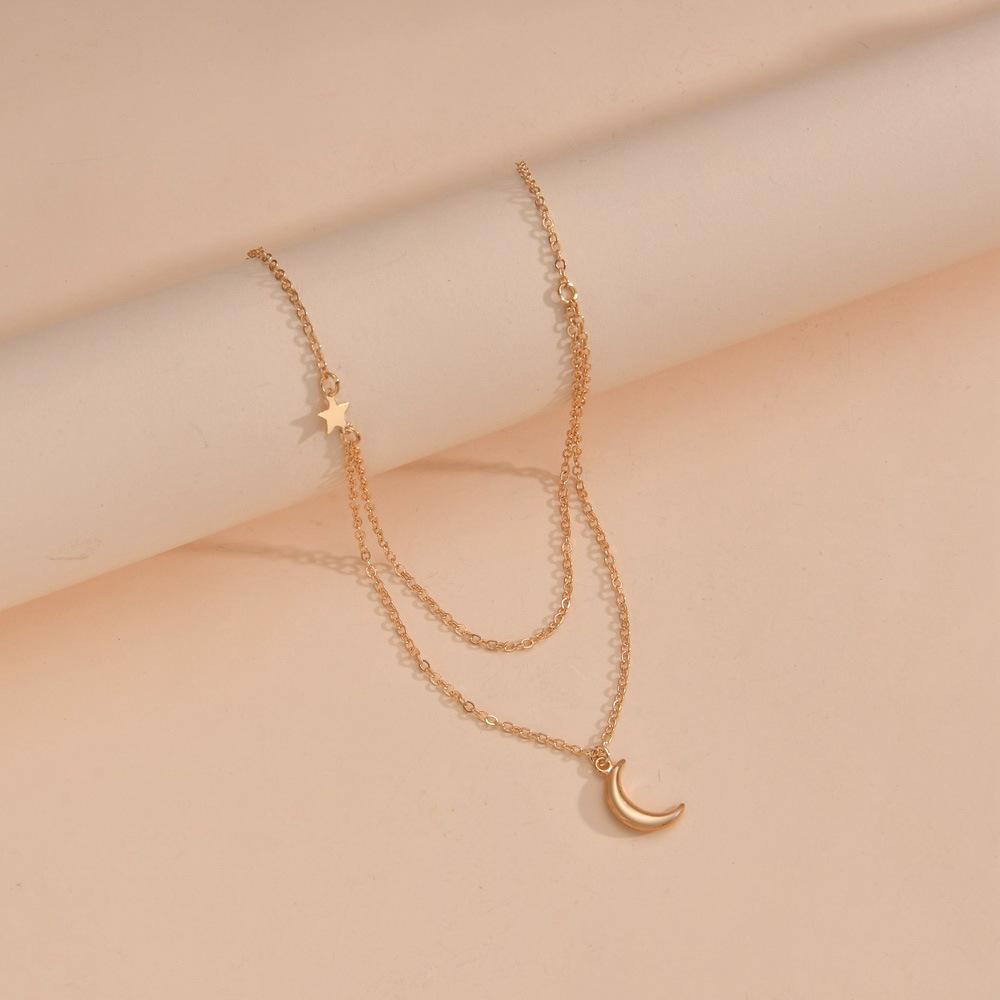 Personalized ins wind source, moon pendant, female double-layer necklace, stacked neck chain, collarbone chain.