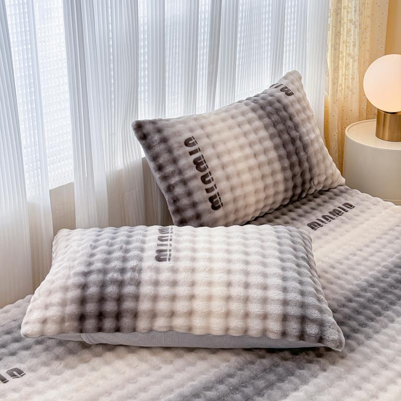 Warmer dicker Kissenbezug für den Winter Fleece Plüsch Kissenbezug Cartoon Design Kissenbezug für Betten