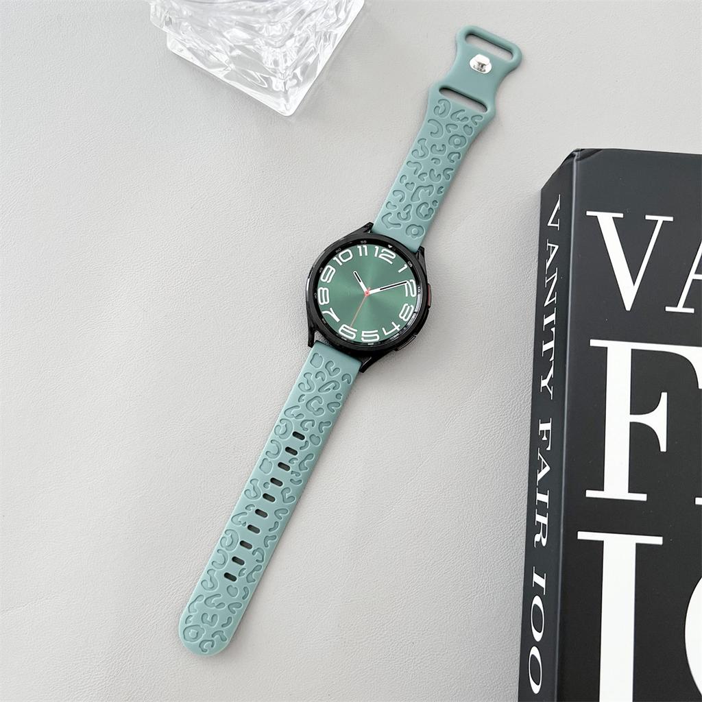 20mm 22mm Leopard Engraved Band for Samsung Galaxy Watch 6 5 4 40mm 44mm Gear S3 Silicone Cute Strap 6Classic 43mm 47mm Active 2