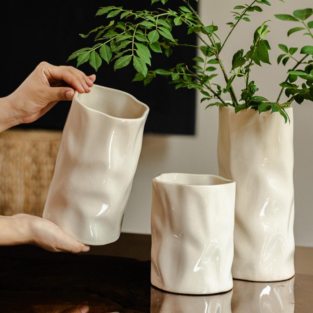 Cream Wind Ceramic Vase Ornaments Living Room Flower Arrangement Dried Flowers Large Diameter Luxury High Sense Irregular Vase