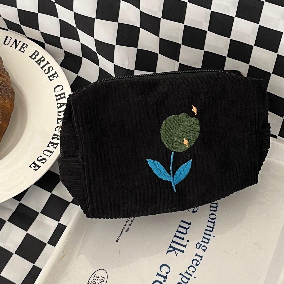 

Большая вместительная сумка для хранения туалетных принадлежностей, косметичка в цветочек Ins-style для женщин, портативный пенал, известный в Интернете