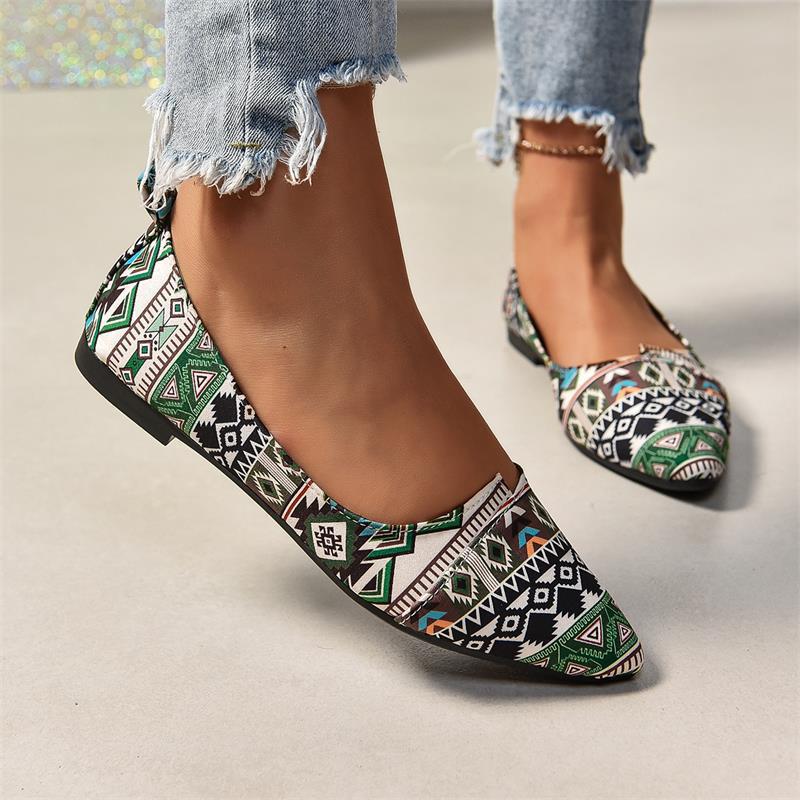 

Large size single shoes women s 2025 spring new European and American colors pointed one pedal Doudou shoes women s flat women s shoes 42 флуоресцентный зеленый