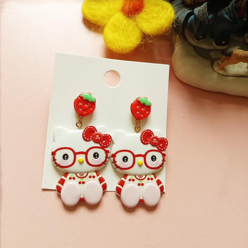 White Beaded KT Cat Cartoon Resin Necklace & Earrings Set for Women
