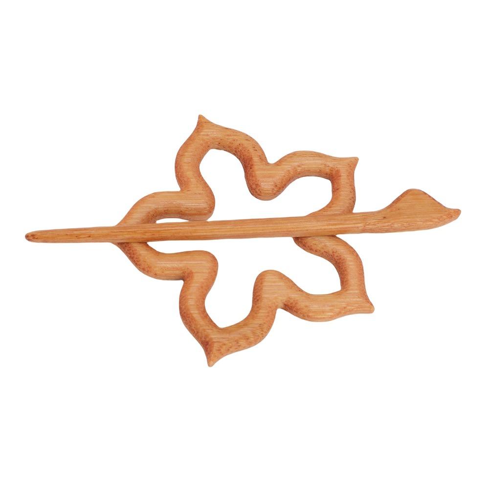 2pcs Handmade Wooden Flower Brooch Flower Shaped Scarf Buckle Brooch Wooden Brooch Pins For Sweater