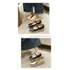 A New Fashionable and Elegant Single-shoe Woman with Thick-soled Mary Jane Shoes