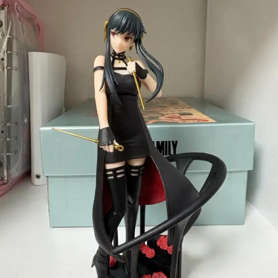 SPY FAMILY Spy Family Yor Figure
