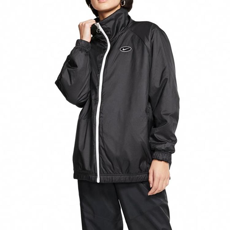 Nike Velká oboustranná bunda z sherpa fleecu Swoosh Zimní edice Dámská bunda Černá CI8938-010