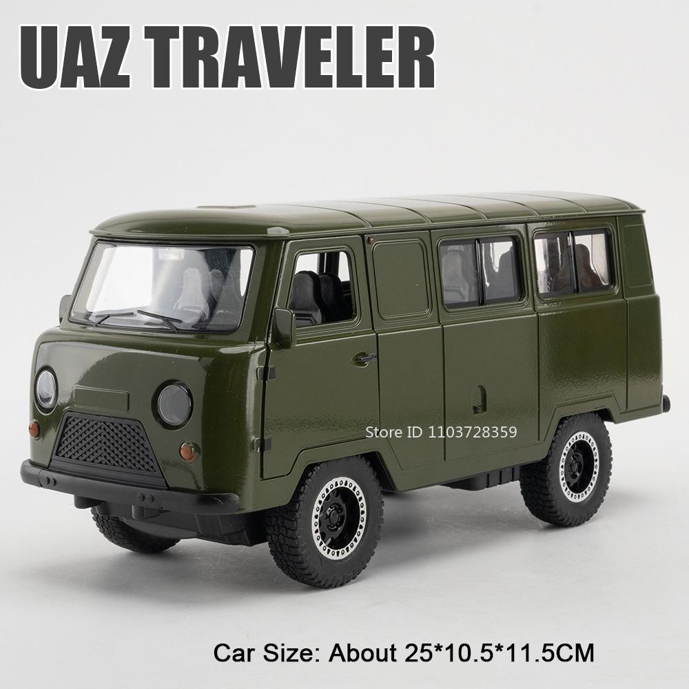 1:18 Scale Russia UAZ Hunter RV Model Car Toys Alloy Diecast Off-road Vehicles Sound Light Doors Opened Pull Back for Boys Gifts