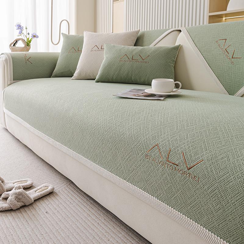 

Chenier Sofa Cushion, Universal In All Seasons, Non-Slip, Light Luxury, High-End Seat Cushion, Simple And Modern Straight-Row Sofa Cover 70*70cm
