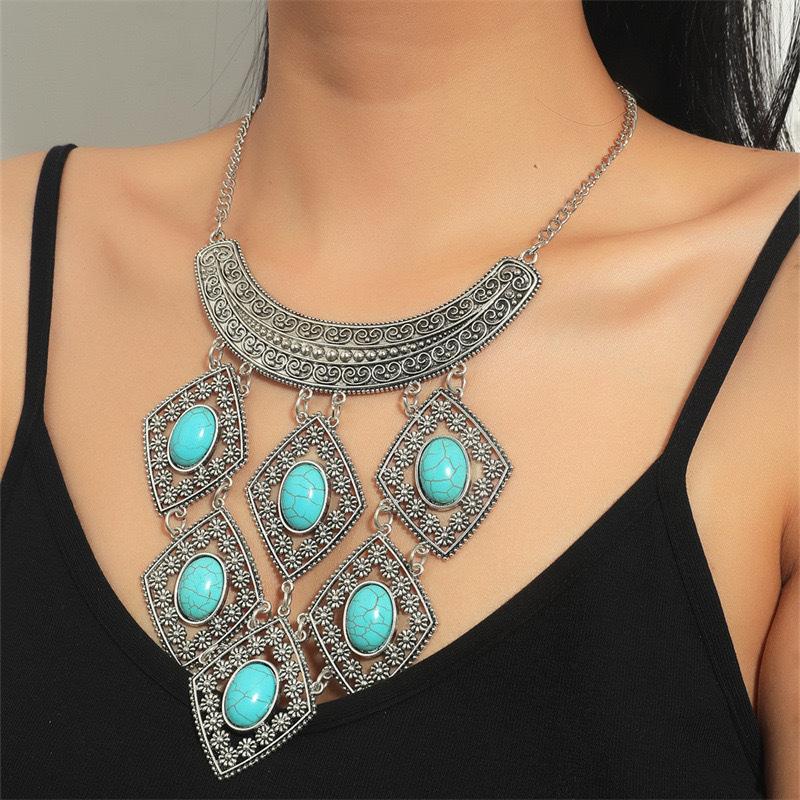 Retro Ethnic Style Alloy Collarbone Chain Hollow Flower Creative Necklace Bohemian Hanfu Ancient Clothing Neck Chain Necklace