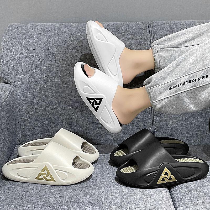 Soft Cushion Casual Slippers For Men EVA Extra-thick Sole Sandals Fashion Outdoor Shoes Outdoor Summer Sandalias Hombre