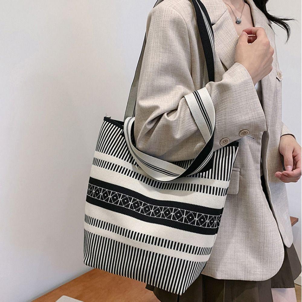 Large Capacity Geometric Shoulder Bag Mommy Bag Casual Shoulder Bag Outdoor