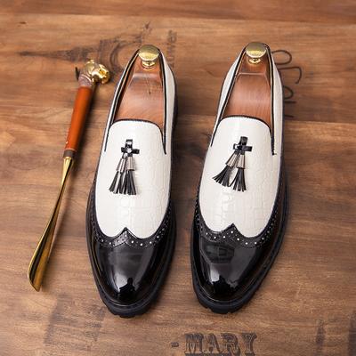 Módní pánské společenské boty Brogue Formální Designové Svatba Bullock Business Třásně Kancelář Oxford Ležérní Boty pro Muže Černé Bílé Mokasíny