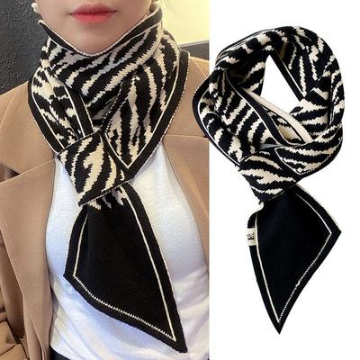 Qiandongge Small Scarf Women's Autumn and Winter Versatile Tide Thickened Warm Decorative Neck Protection Neck Scarf