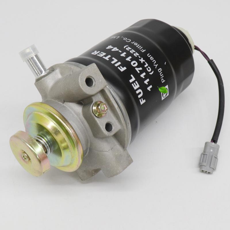Oil-Water Separator Diesel Filter Assembly with Hand Pump for Isuzu Qingling Pickup