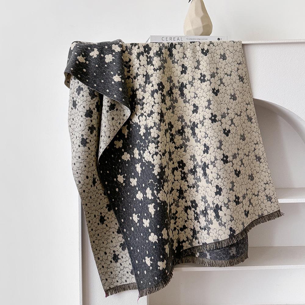 Luxury Butterfly Print Faux Cashmere Scarf: Warm, Stylish Color-Block Shawl for Women, Perfect Winter Neck Warmer
