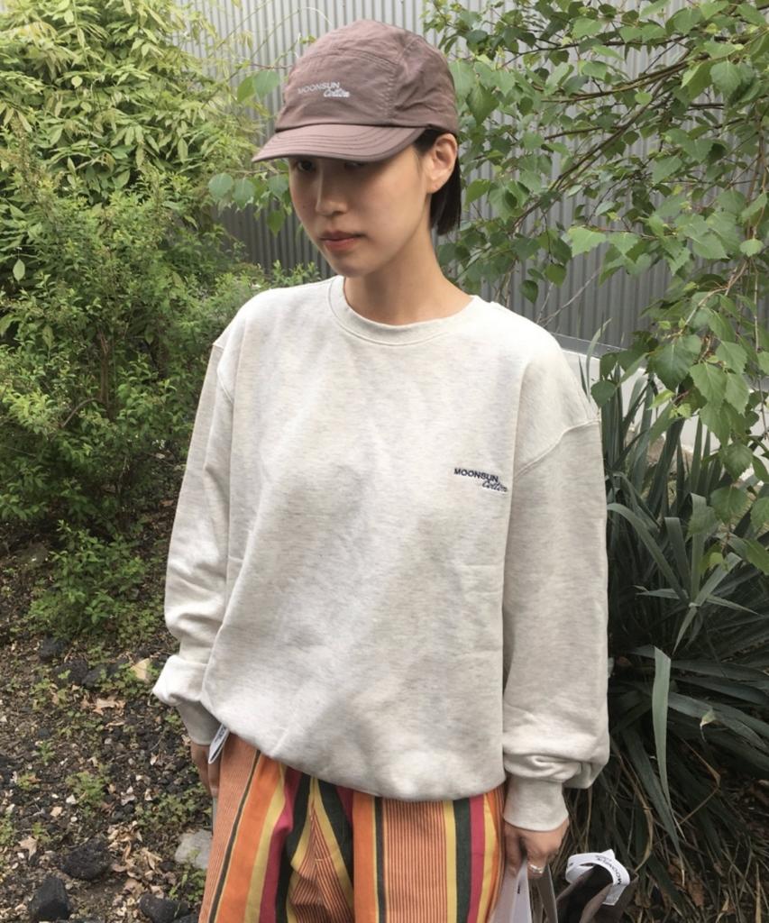 MOONSUN M.C Unisex, Logo Basic Sweatshirt / Oatmeal