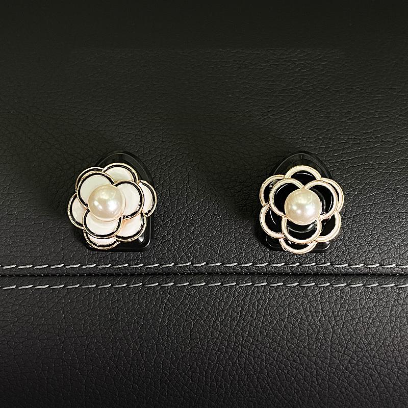 Car Style Bow Cartoon Rhinestone Mini Auto Hooks Seat Back Holder For Keys Hangers Home Office Hooks Storage Style Accessories