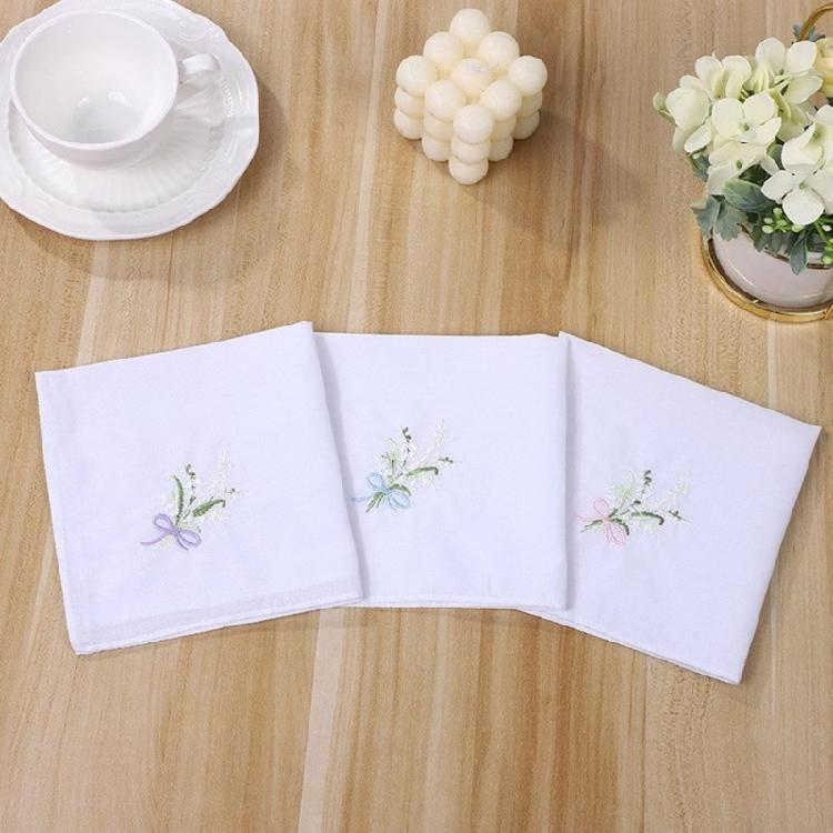 Lightweight Handkerchief Washable Chest Towel Embroidery Flower Hankie Pocket Square 28x28cm for Girl Traveling Shopping