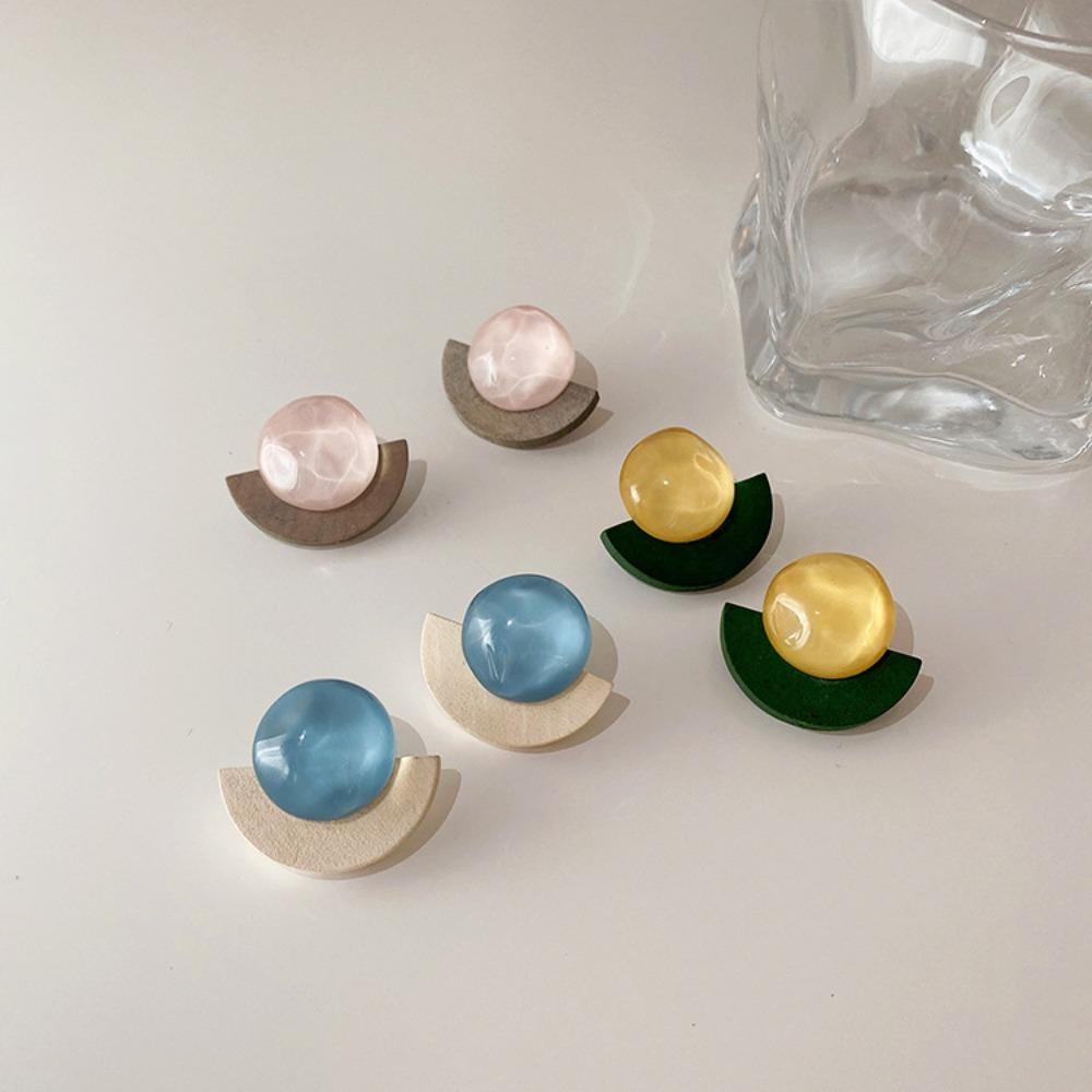 Niche Fan-shaped Wood Acrylic Resin Earrings Female Korean Simple Personality Versatile Temperament Stud Earrings