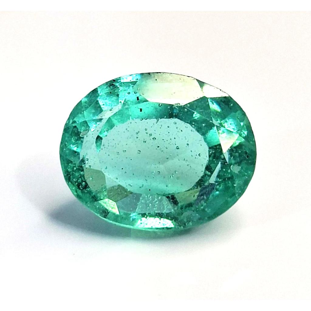 Beautiful Natural Green Zambian Emerald 7-9 Ct Oval Cut Certified Gemstone