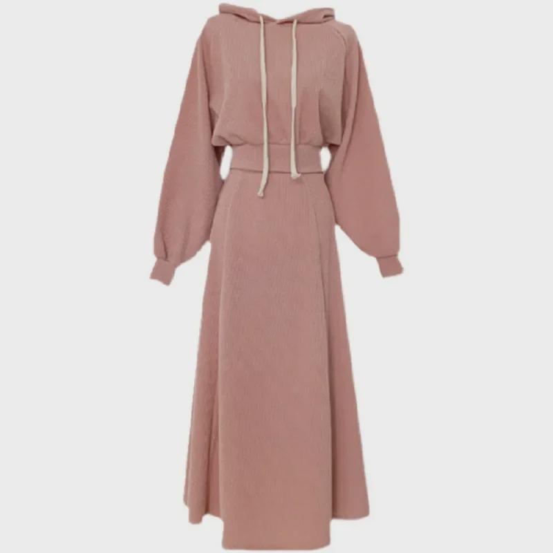 

2024 Розовый свободный комплект из толстовки с длинными рукавами и юбки с высокой талией S розовый