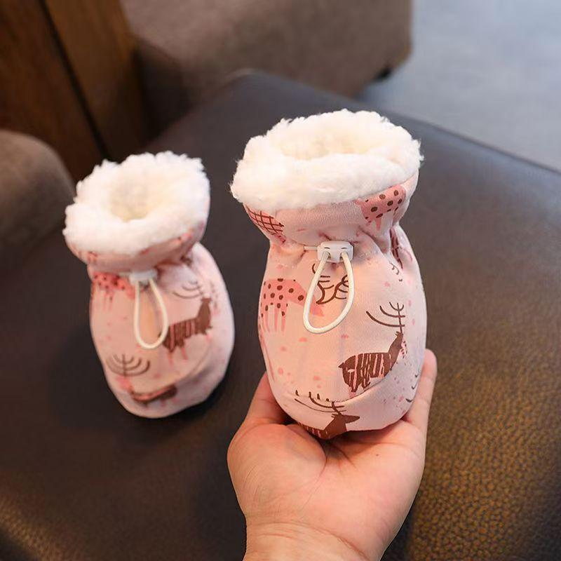 Newborn Baby Soft Sole Cotton Shoes - Thickened Velvet, Anti-Drop Foot Covers for Boys & Girls (0-1 Year)
