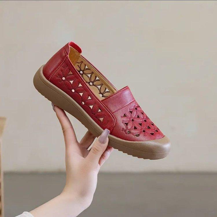 New summer soft leather hole shoes soft sole breathable shoes flat sole single shoes comfortable hollow sandals