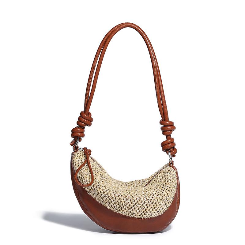 Niche Design Hand Woven Dumpling Bag Holiday Wind Straw Bag Commuter Crescent Crossbody Bag