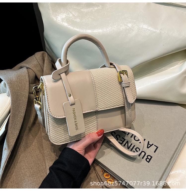 2025 new contrasting color retro portable small square bag female Sen Meng fashionable texture shoulder bag personalized commuter messenger bag