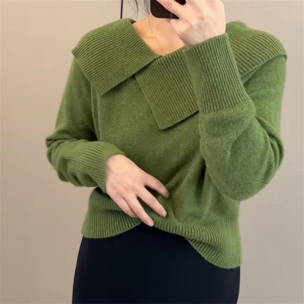 Plus Size Women's Gentle Style Knit Top with Sailor Collar - Autumn/Winter Long Sleeve Solid Color