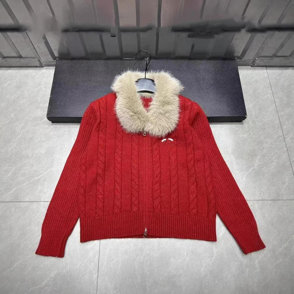 Xiangjia 2025 Winter Embroidered Fur Collar Knit Cardigan - Age-Reducing, Loose, Casual, Versatile Outerwear