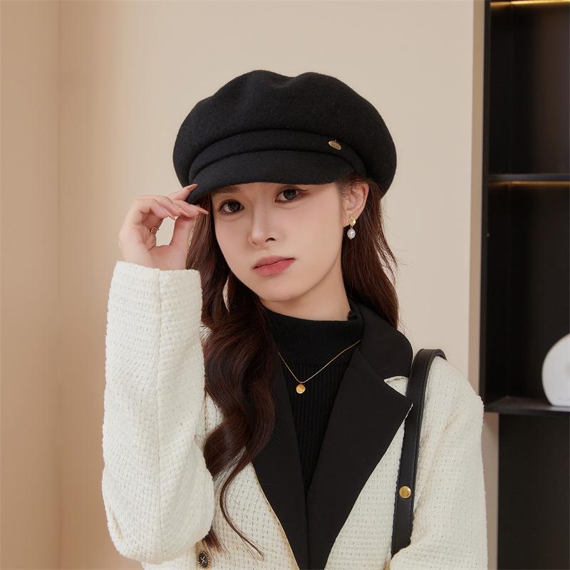 Wollbarett Damen Herbst und Winter Vielseitiges Temperament Entenschnabelmütze Koreanischer Stil Gesicht zeigend Klein Warm Retro Schiebermütze