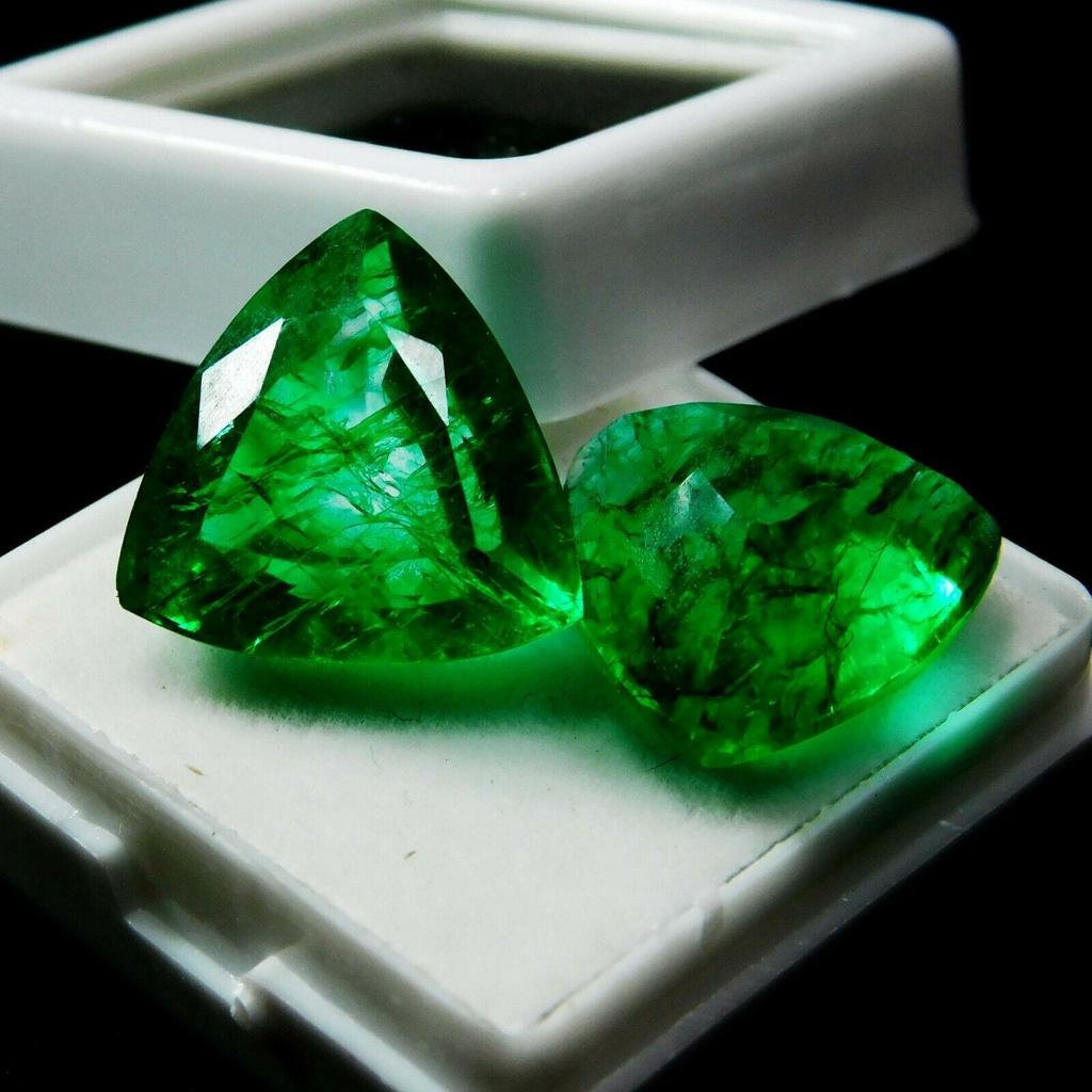 Natural COLOMBIAN Emerald Trillion Cut 17.58 Ct CERTIFIED Green Pair Gemstone