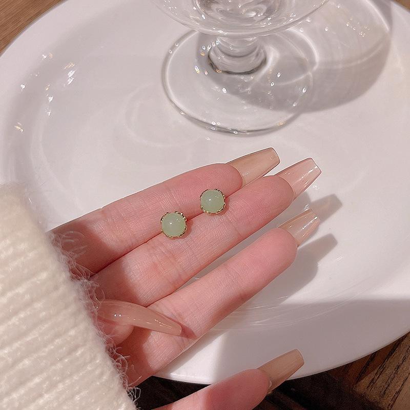 S925 Silver Needle Luxury Pearl & Cat's Eye Stone Earrings for Women – Elegant, All-Match Design.